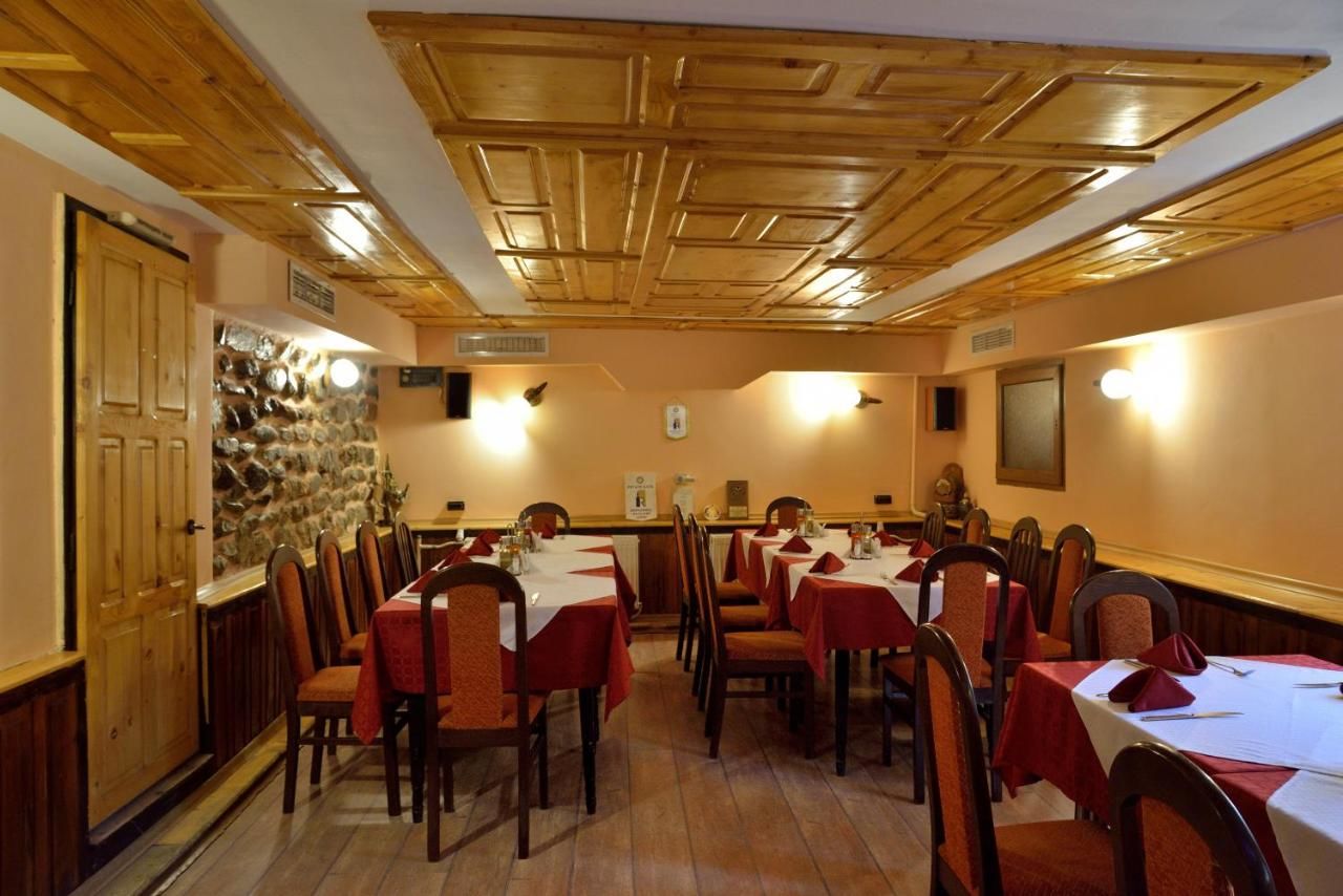 Отель Hotel Restaurant Vodenitsata Берковица